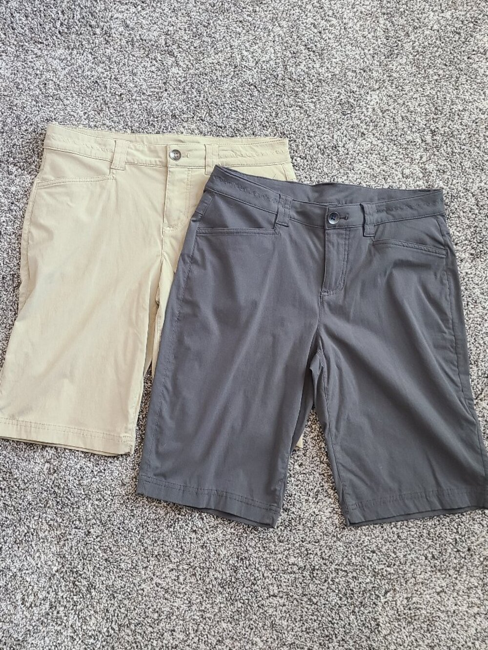 2 Pair Eddie Bauer Womens Hiking Shorts Size 2 Tan Gray